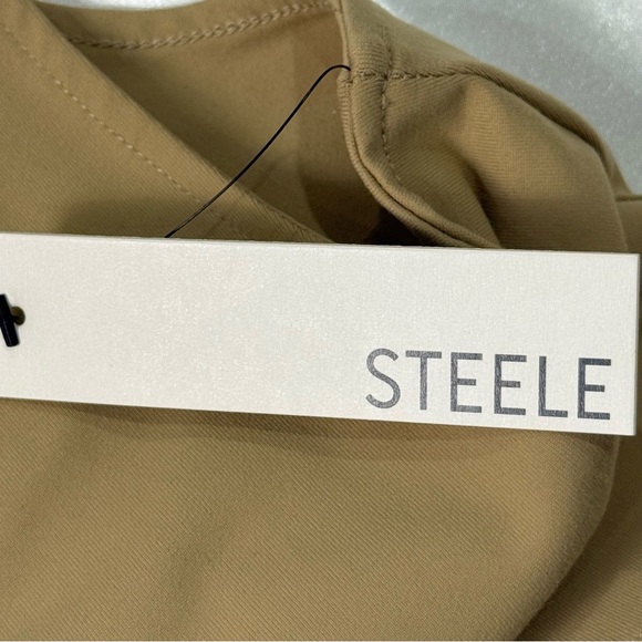 Steele Anthropologie Crop Top V Neck Sleeveless Large Tan Capsule Wardrobe New - Picture 7 of 9